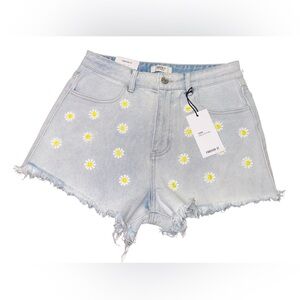 Forever 21 Women Light Blue Denim Shorts Size 28 NWT